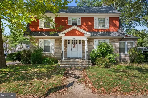 3 Mill St, Mays Landing, NJ 08330