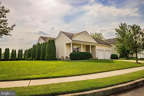 98 Centennial Dr, Hammonton, NJ 08037 photo 1