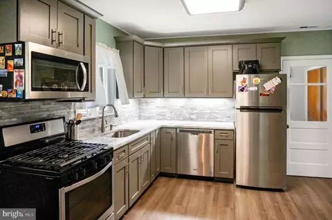 44 Front St, Hammonton, NJ 08037 photo 10