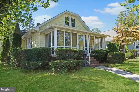 44 Front St, Hammonton, NJ 08037