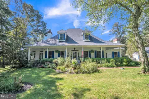 568 Gravelly Run Rd, Mays Landing, NJ 08330