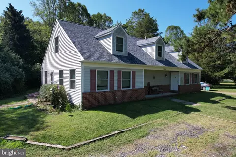 3501 Oak Rd, Vineland, NJ 08360