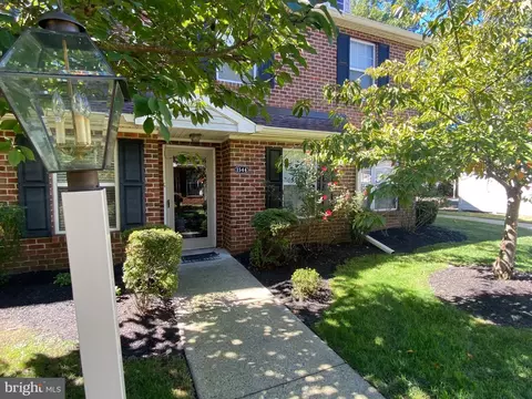1544 John Adams Ct, Mays Landing, NJ 08330