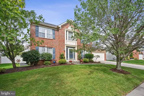 17 Crossing Dr, Linwood, NJ 08221