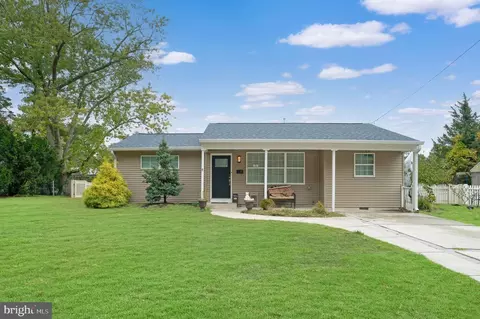 87 W Laurel Dr, Somers Point, NJ 08244