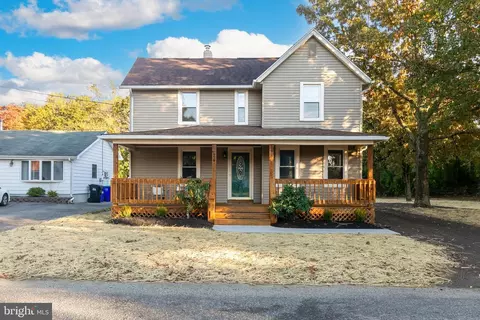 24 W 15th St, Hammonton, NJ 08037