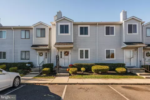 185 Yorktown Blvd, Hammonton, NJ 08037