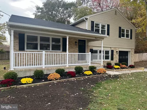7 Bonnie Dr, Egg Harbor Township, NJ 08234