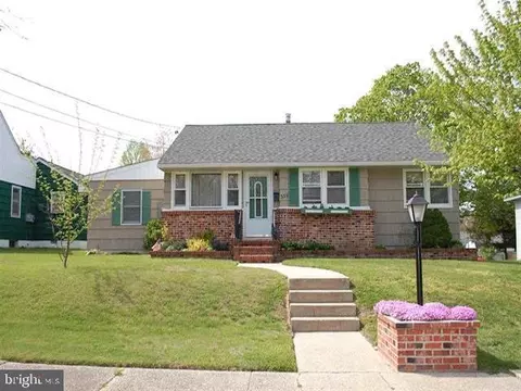 339 Washington Ave, Egg Harbor City, NJ 08215