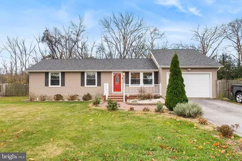 606 Sharswood Ave, Absecon, NJ 08205