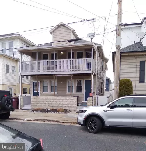 103 N Avolyn Ave # B, Ventnor City, NJ 08406