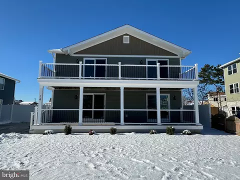 14 Lighthouse Dr #2, Brigantine, NJ 08203
