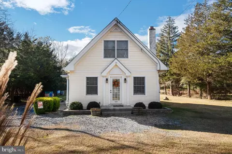 195 Asbury Rd, Egg Harbor Township, NJ 08234