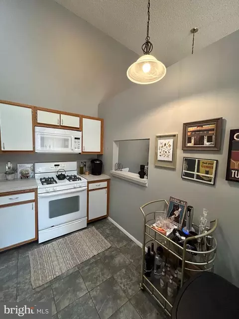 81 Apache Ct, Galloway, NJ 08205 photo 10