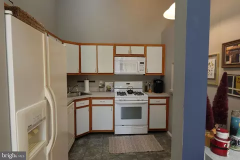 81 Apache Ct, Galloway, NJ 08205 photo 11