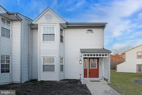 683 E Lake Front Cir, Absecon, NJ 08205