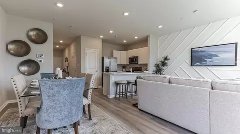 Dining - 617 Benjamin Ct, Pleasantville, NJ 08232 photo 1 of 3