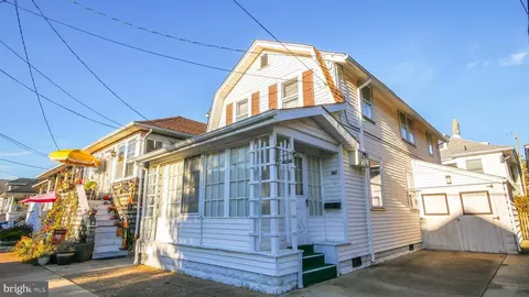 107 N Harvard Ave, Ventnor City, NJ 08406