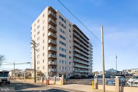 6101 Monmouth Ave #801, Ventnor City, NJ 08406