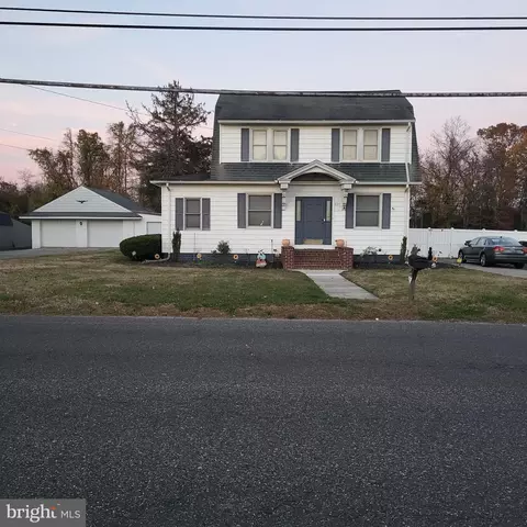627 N Egg Harbor Rd, Hammonton, NJ 08037