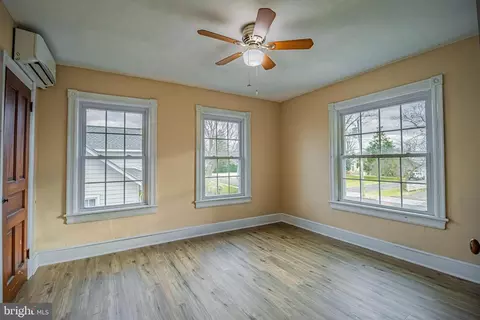 563 Central Ave, Hammonton, NJ 08037 photo 9