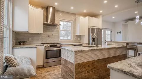 563 Central Ave, Hammonton, NJ 08037 photo 2