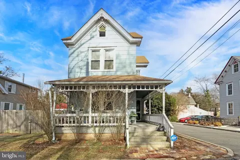 6041 Heritage Ln, Mays Landing, NJ 08330