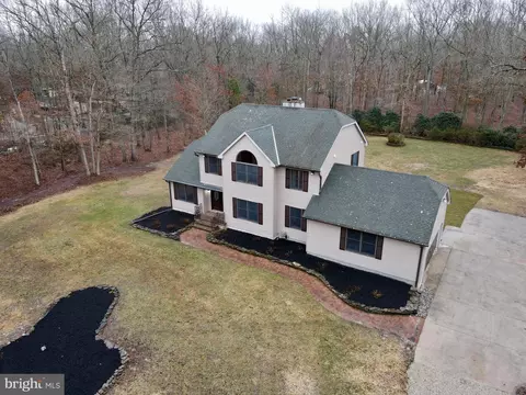 216 Weymouth Rd, Buena, NJ 08310