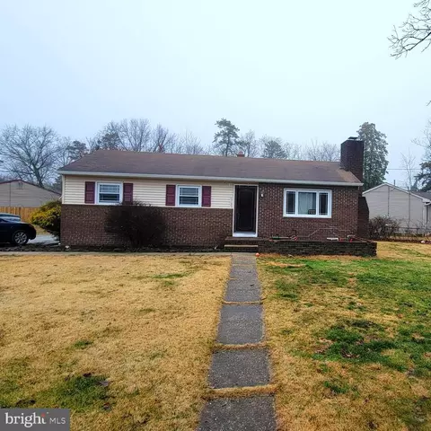 405 Edgewood Ave, Williamstown, NJ 08094