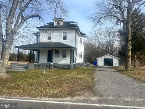 341 S Chew Rd, Hammonton, NJ 08037 photo 2