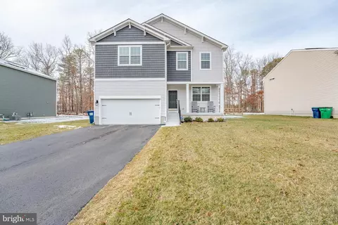 13 Autumn Ln, Egg Harbor Township, NJ 08234