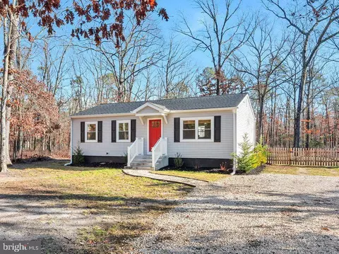 7176 1st Ave, Mays Landing, NJ 08330