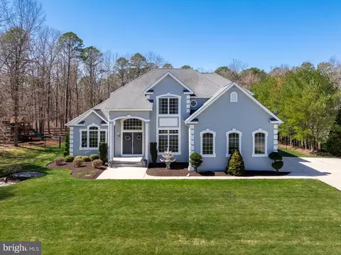 1 Faith Dr, Egg Harbor Township, NJ 08234