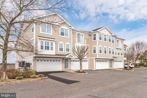63 Dockside Dr, Somers Point, NJ 08244