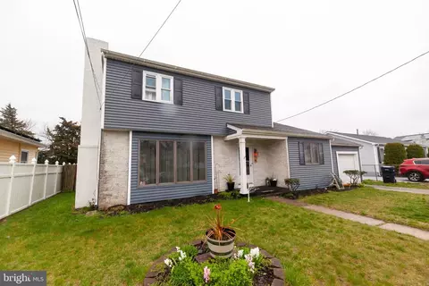 108 Meadowview Ave, Absecon, NJ 08201