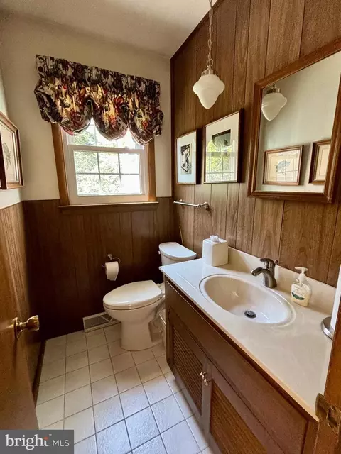 Bath - 145 E Weymouth Rd, Buena, NJ 08310 photo 6 of 6
