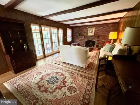 Living - 145 E Weymouth Rd, Buena, NJ 08310 photo 4 of 14