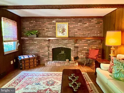 Living - 145 E Weymouth Rd, Buena, NJ 08310 photo 5 of 14