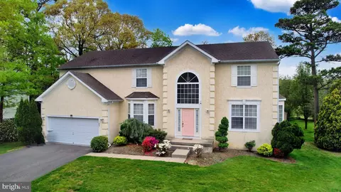 22 Equestrian Rd, Egg Harbor Township, NJ 08234