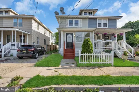 145 W Wright St, Pleasantville, NJ 08232
