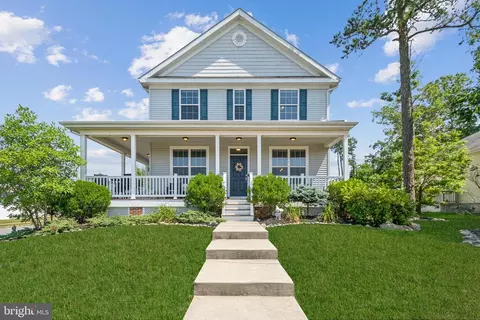 1612 London Ave, Egg Harbor City, NJ 08215