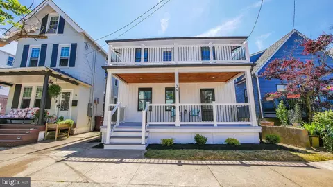 28 N Weymouth Ave, Ventnor City, NJ 08406