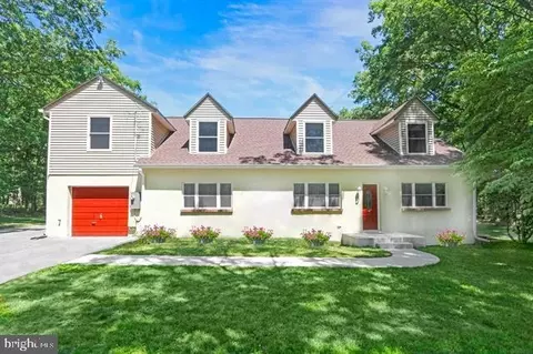 186 5th Ave, Estell Manor, NJ 08319
