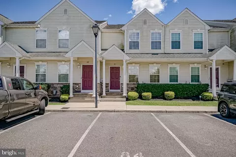 83 Jamestown Blvd, Hammonton, NJ 08037