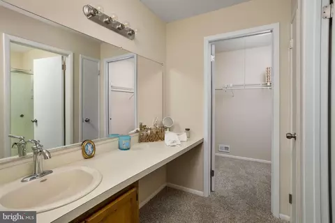 Bath - 722 Eagle Point Ct, Absecon, NJ 08205 photo 2 of 2