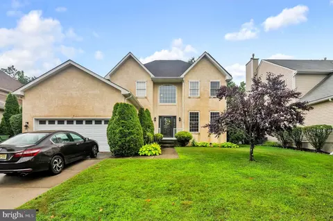 11 Bedford Dr, Egg Harbor Township, NJ 08234