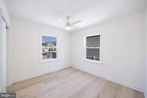 4 Travers Pl, Brigantine, NJ 08203 photo 11