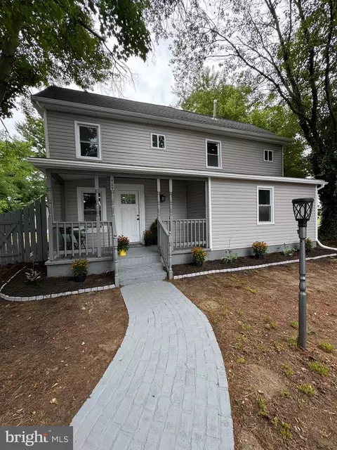 409 S Brewster Rd, Buena, NJ 08310