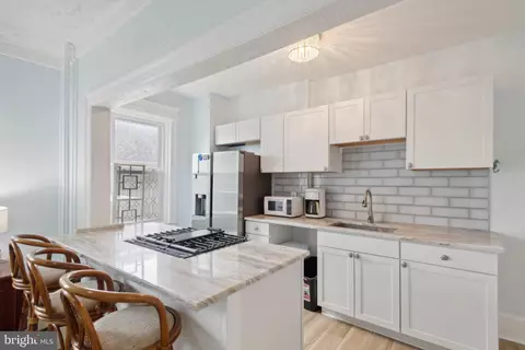 6303 Ventnor Ave, Ventnor City, NJ 08406