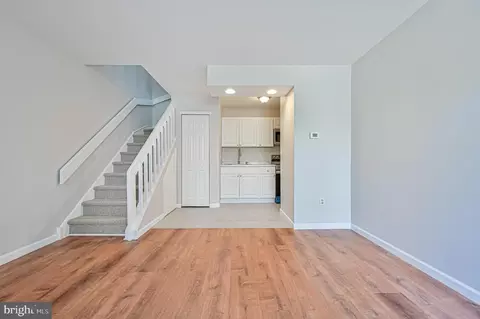 305 Newtowne Sq, Pleasantville, NJ 08232